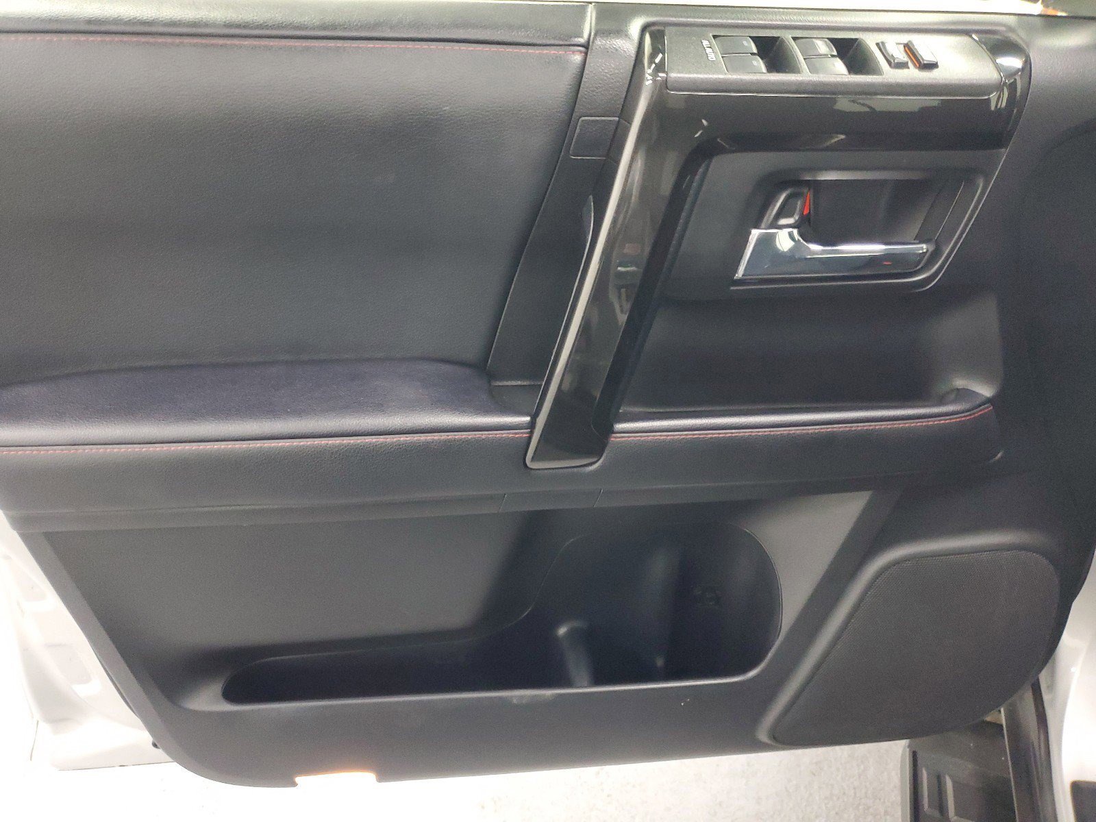 Used 2021 Toyota 4Runner TRD Off-Road AWD/4WD image 20