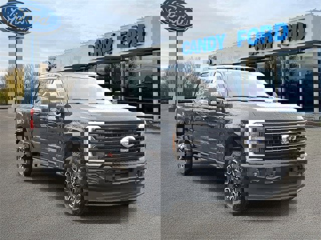 New 2026 Ford F350 Platinum w/ FX4 Off-Road Package