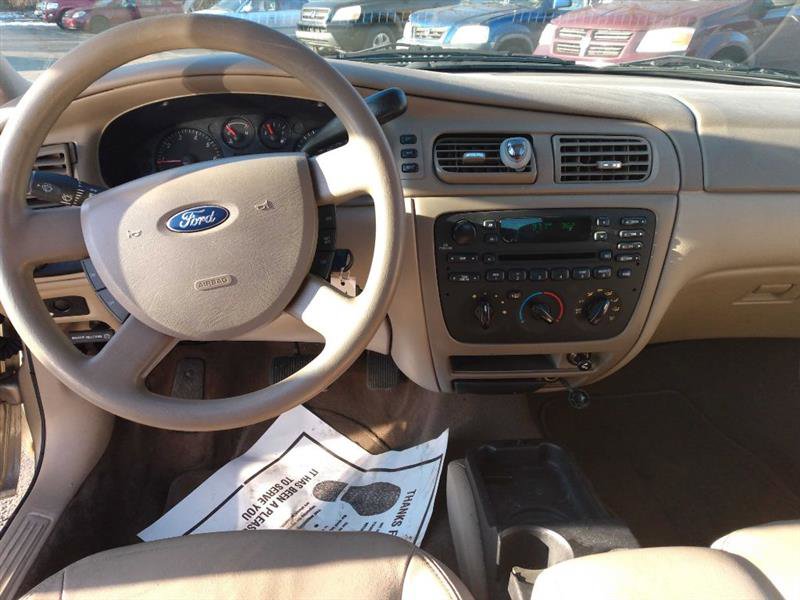 Used 2004 Ford Taurus SES image 11