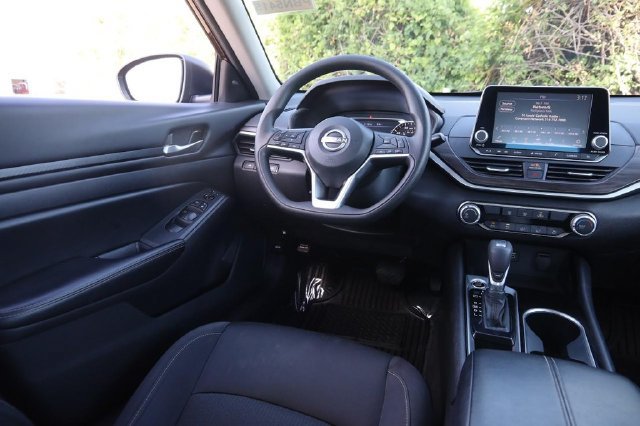 Certified 2024 Nissan Altima 2.5 SV FWD image 22