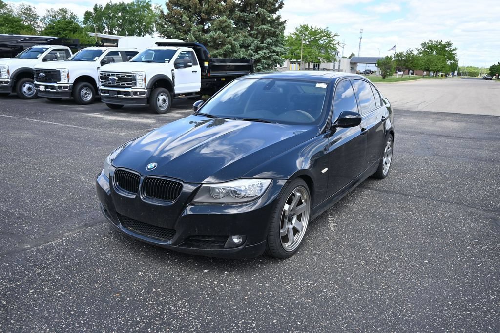 Used 2011 BMW 335i Sedan RWD video 2