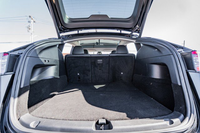 Used 2021 Tesla Model Y Long Range image 44