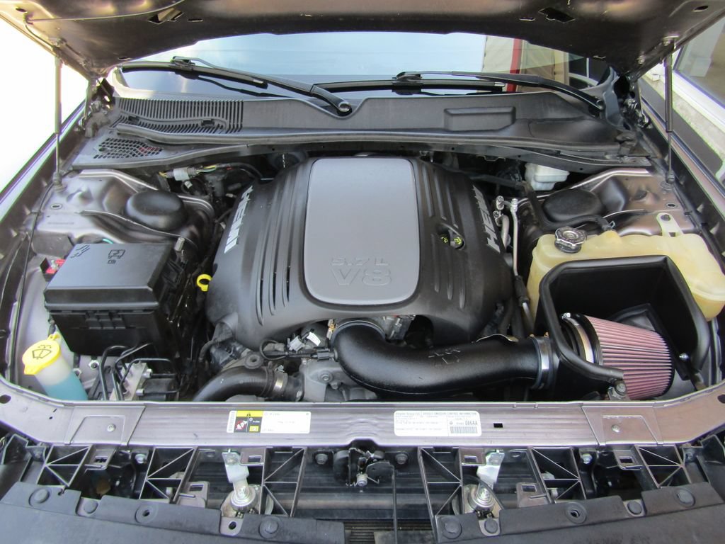 Used 2014 Dodge Challenger R/T RWD image 24