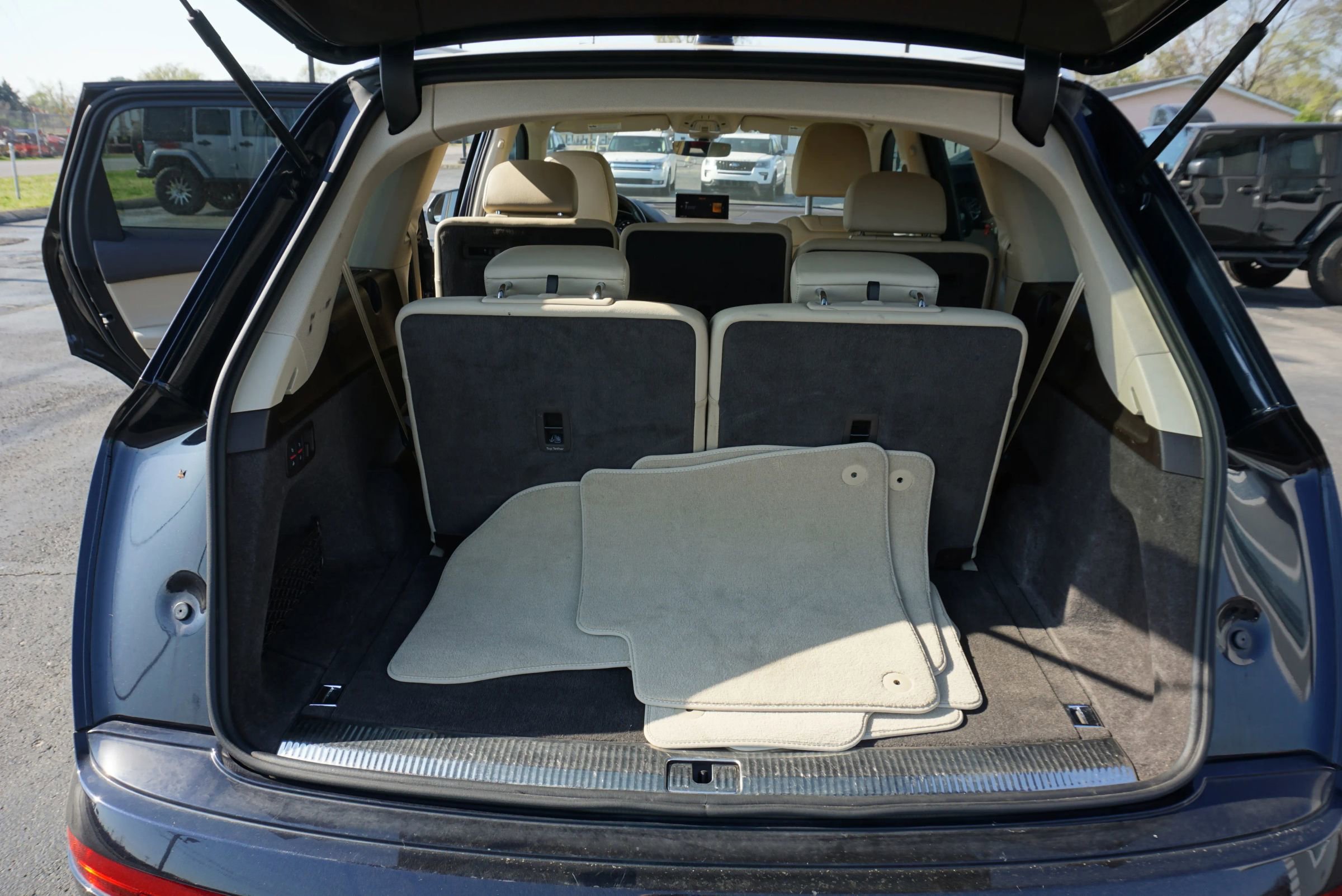 Used 2017 Audi Q7 3.0T Premium Plus image 15