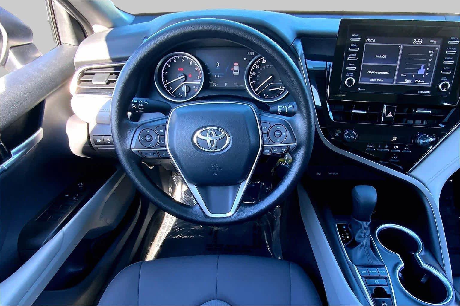 Used 2024 Toyota Camry LE AWD/4WD image 6