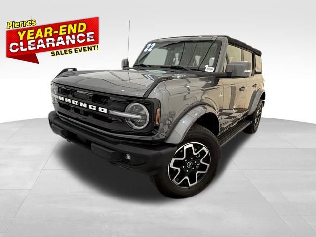 Used 2022 Ford Bronco Outer Banks image 1