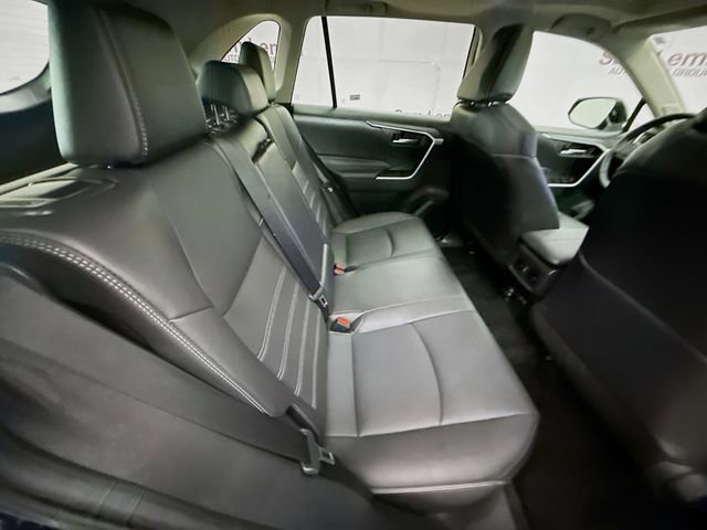Used 2024 Toyota RAV4 XLE Premium image 27