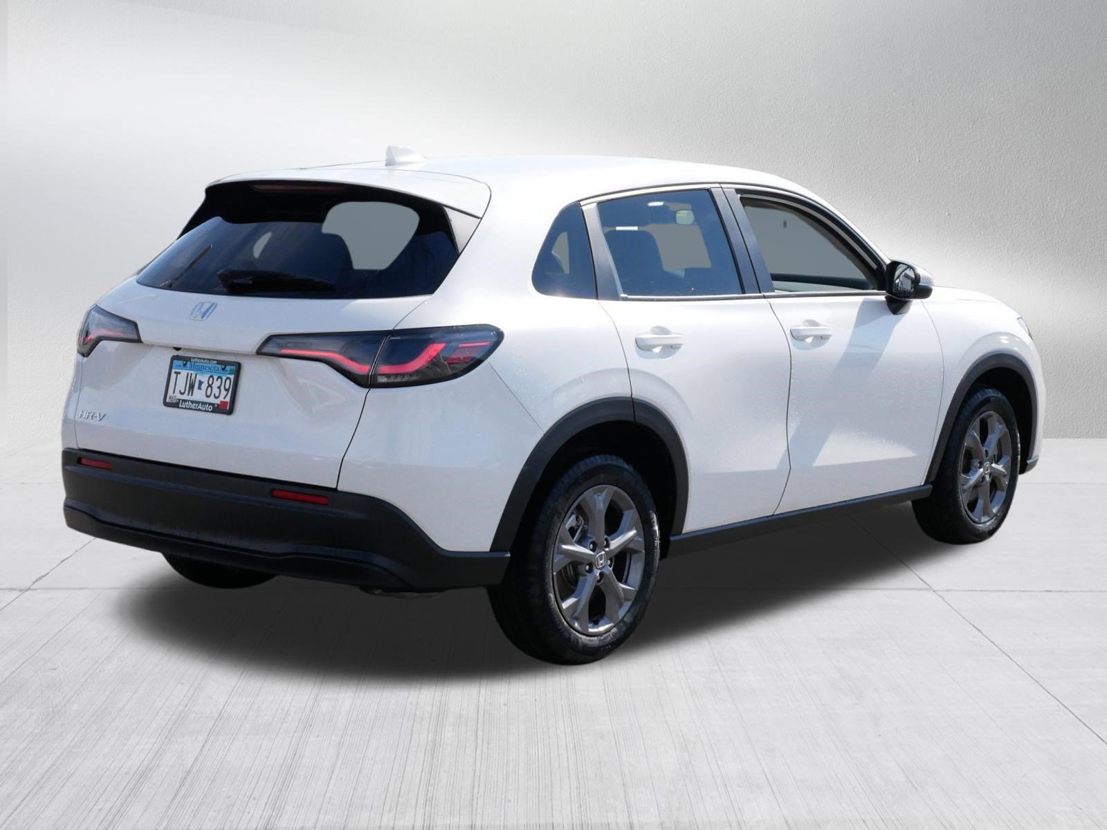 Certified 2026 Honda HR-V LX image 7