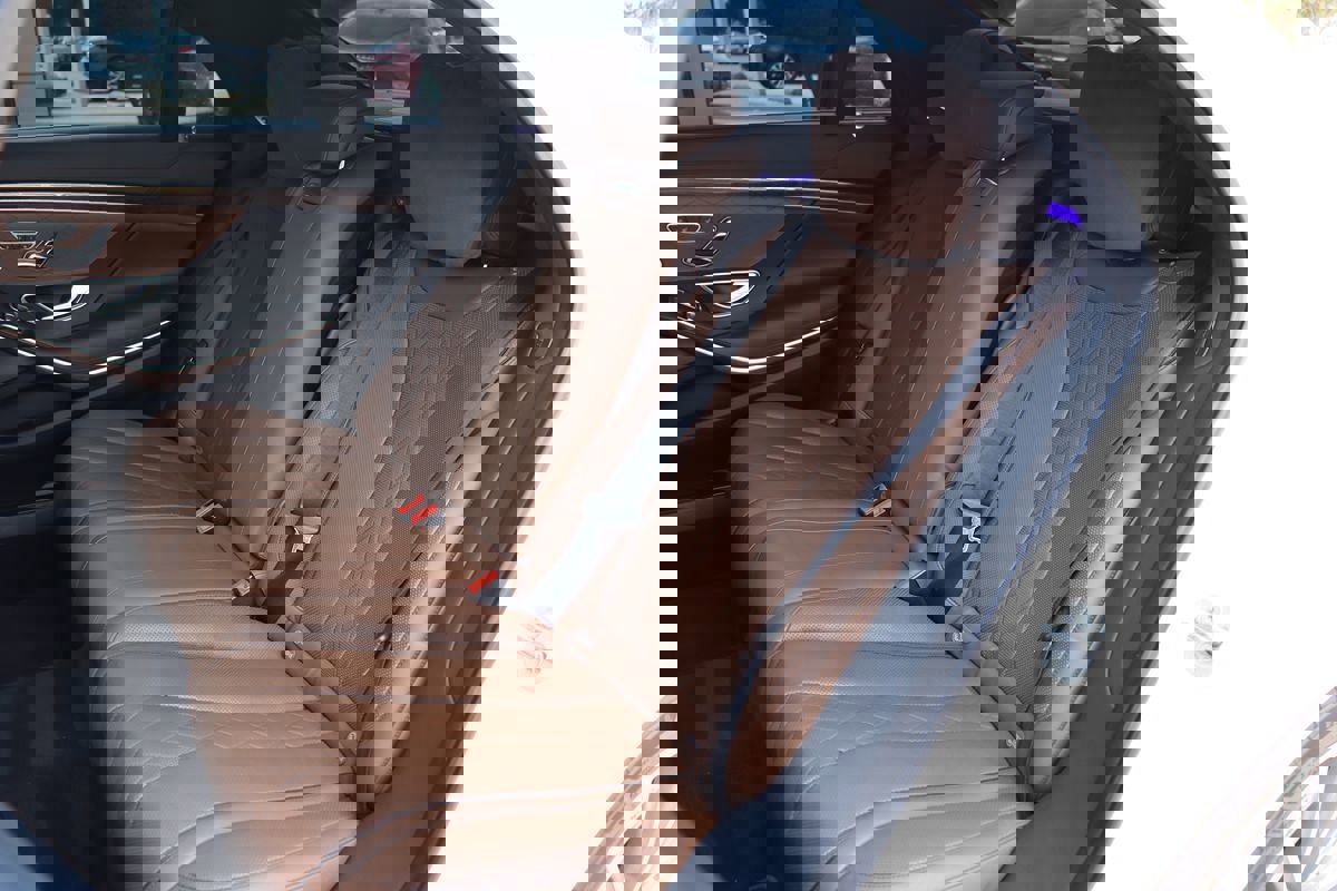 Used 2018 Mercedes-Benz S 560 4MATIC Sedan image 42