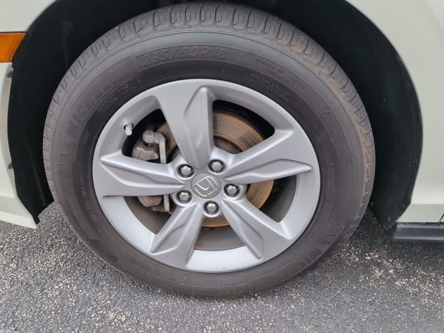 Used 2019 Honda Odyssey EX-L image 12
