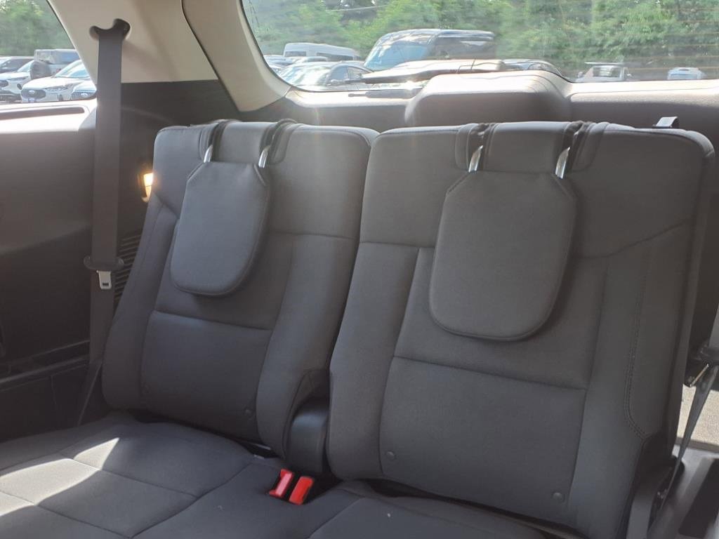 New 2025 Ford Explorer Active image 18