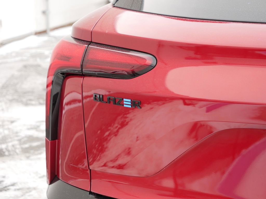 Used 2024 Chevrolet Blazer EV RS image 5
