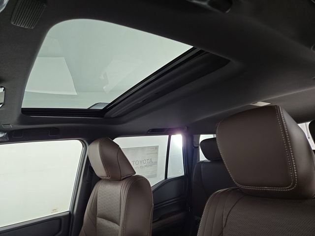 New 2026 Toyota Land Cruiser image 32