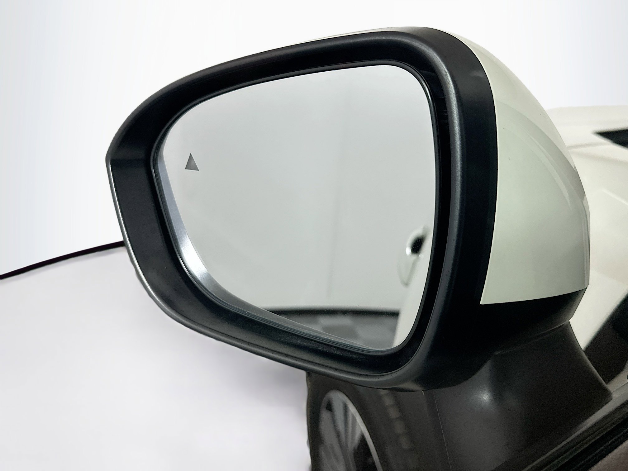 Used 2023 Nissan Rogue SV image 16