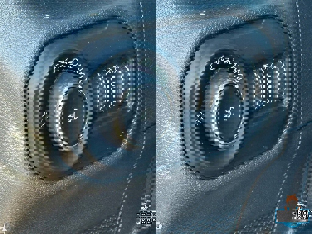 Used 2018 Jeep Wrangler Unlimited Sahara image 16