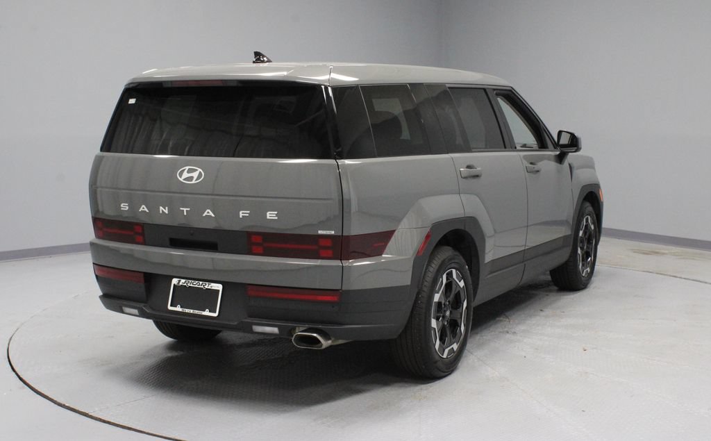 Used 2025 Hyundai Santa Fe SE AWD/4WD image 10