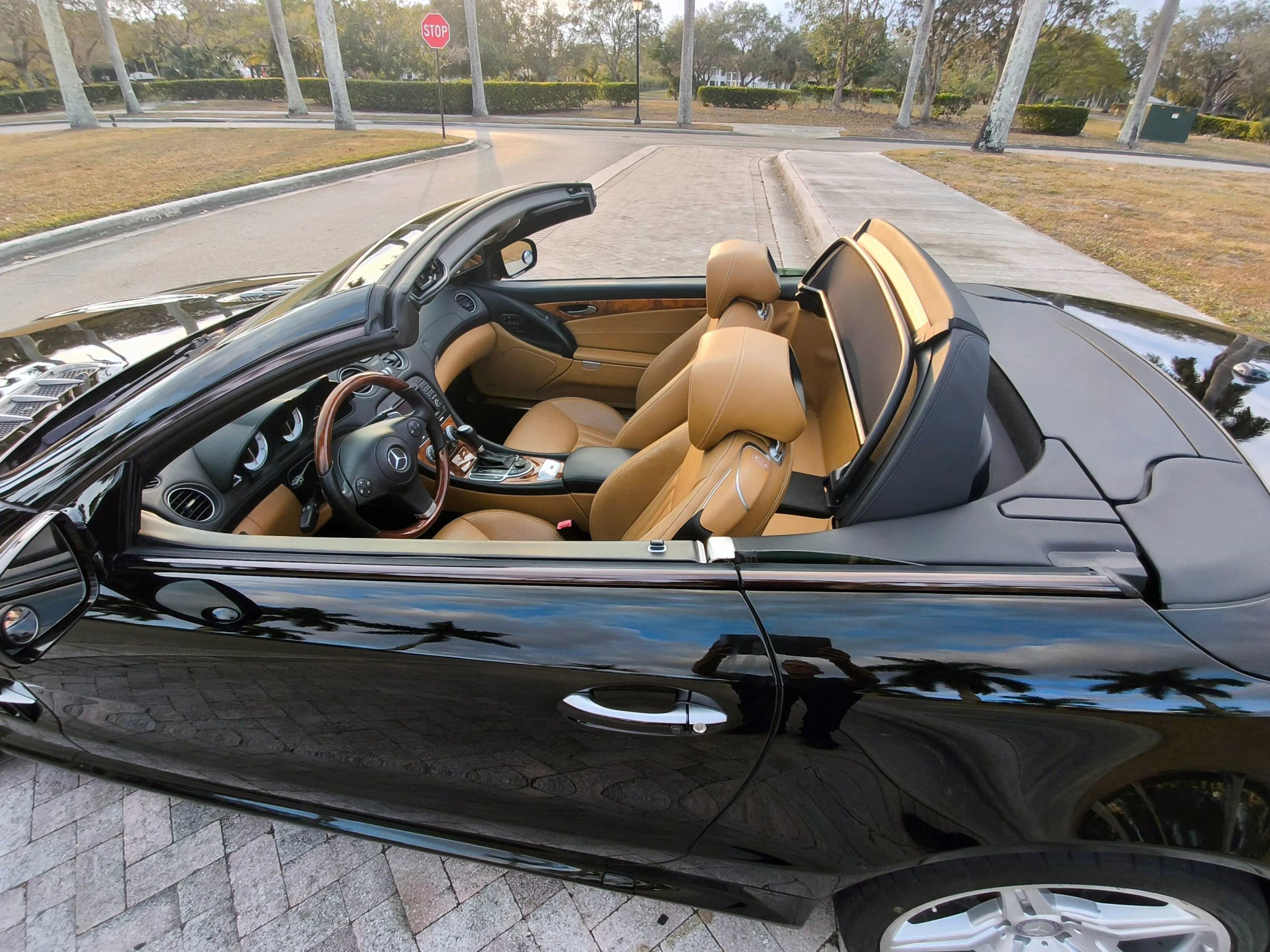 Used 2012 Mercedes-Benz SL 550 image 18