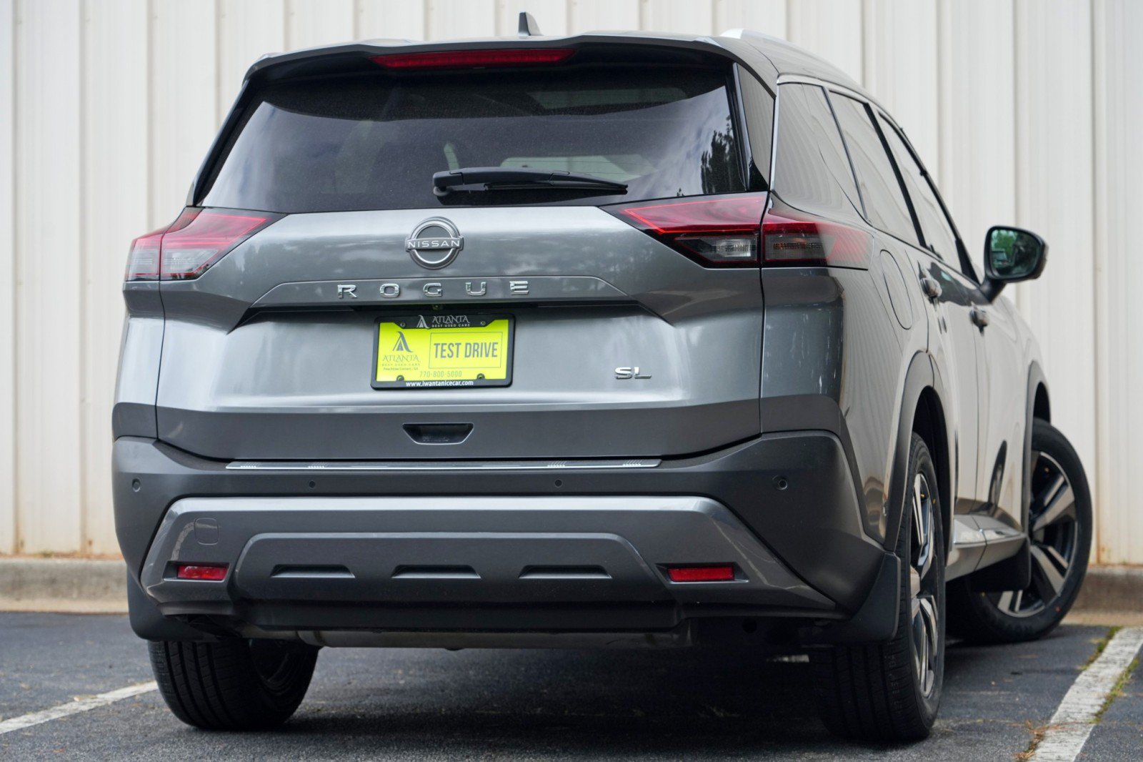 Used 2022 Nissan Rogue SL w/ SL Premium Package FWD image 4