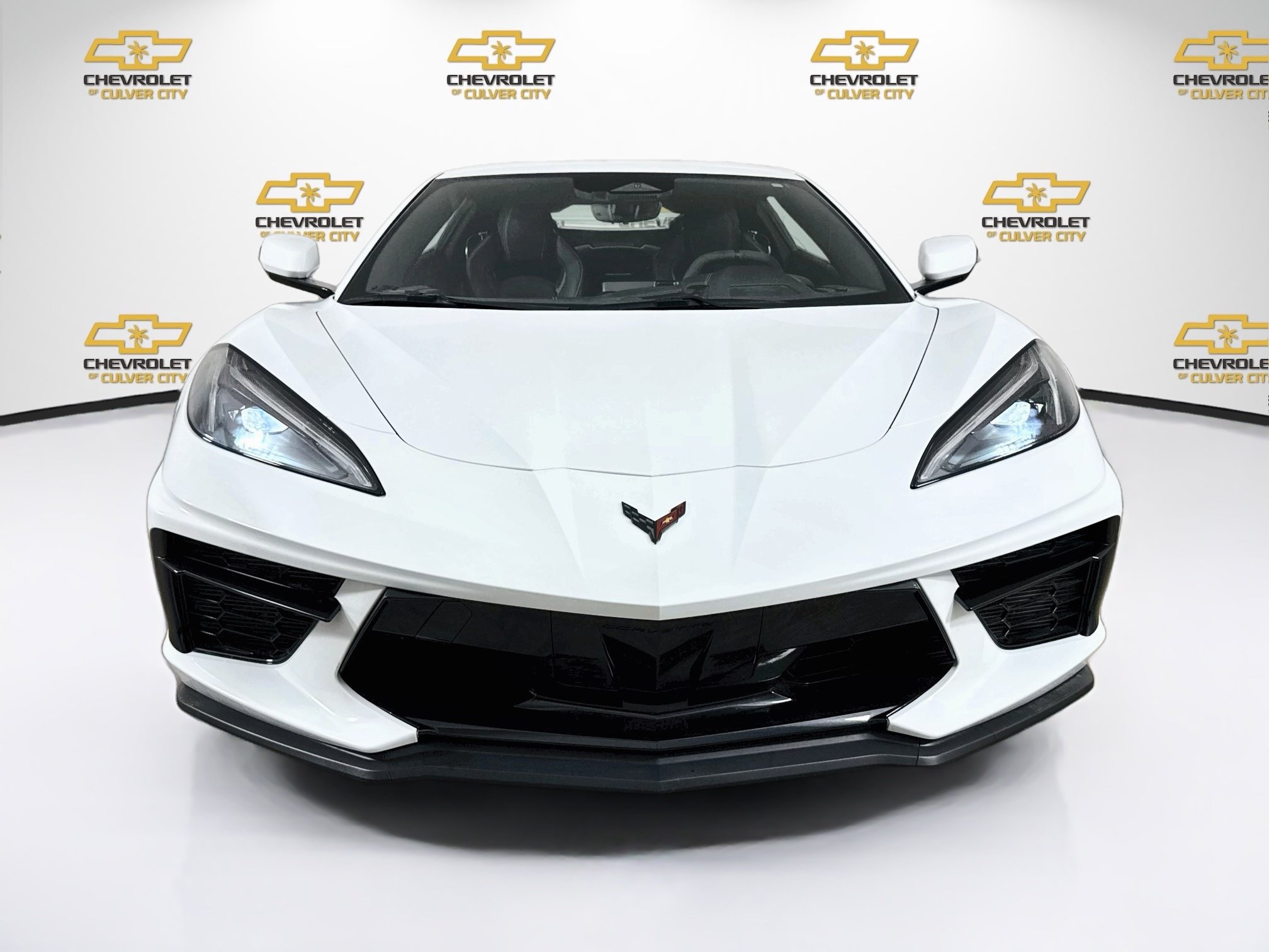 Used 2024 Chevrolet Corvette Stingray Coupe w/ Z51 Performance Package RWD image 2