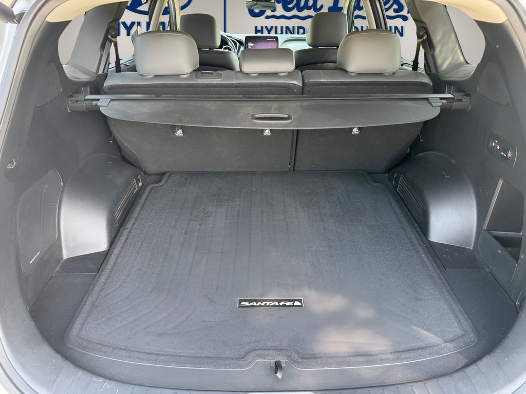 Used 2021 Hyundai Santa Fe SEL w/ Convenience + Premium Package FWD image 9