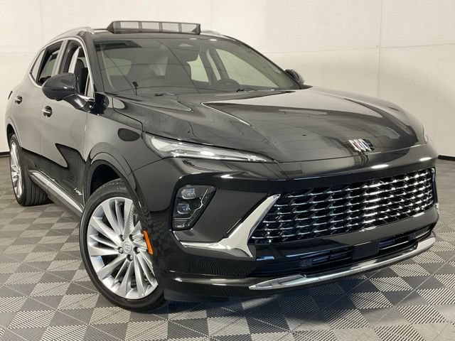 Used 2024 Buick Envision Avenir AWD/4WD image 44