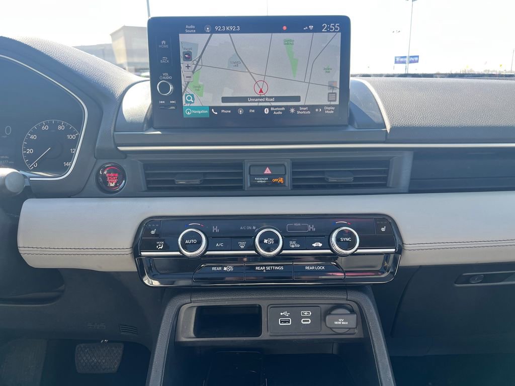 Used 2023 Honda Pilot Touring image 41