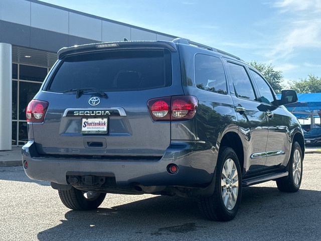Used 2021 Toyota Sequoia Platinum RWD image 9
