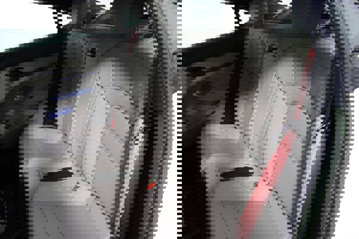 Used 2022 Porsche Taycan image 34