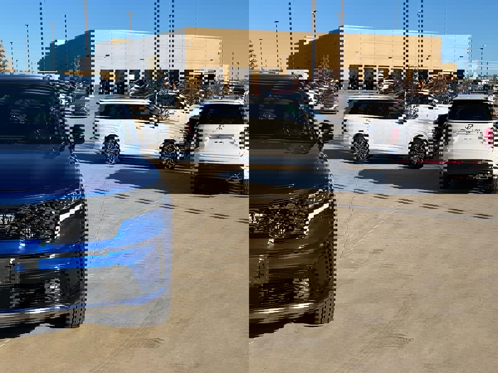 Used 2021 Kia Sorento SX image 3