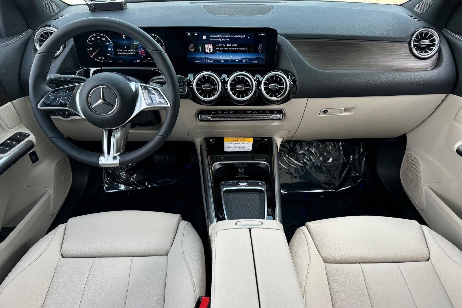 New 2026 Mercedes-Benz GLA 250 image 2