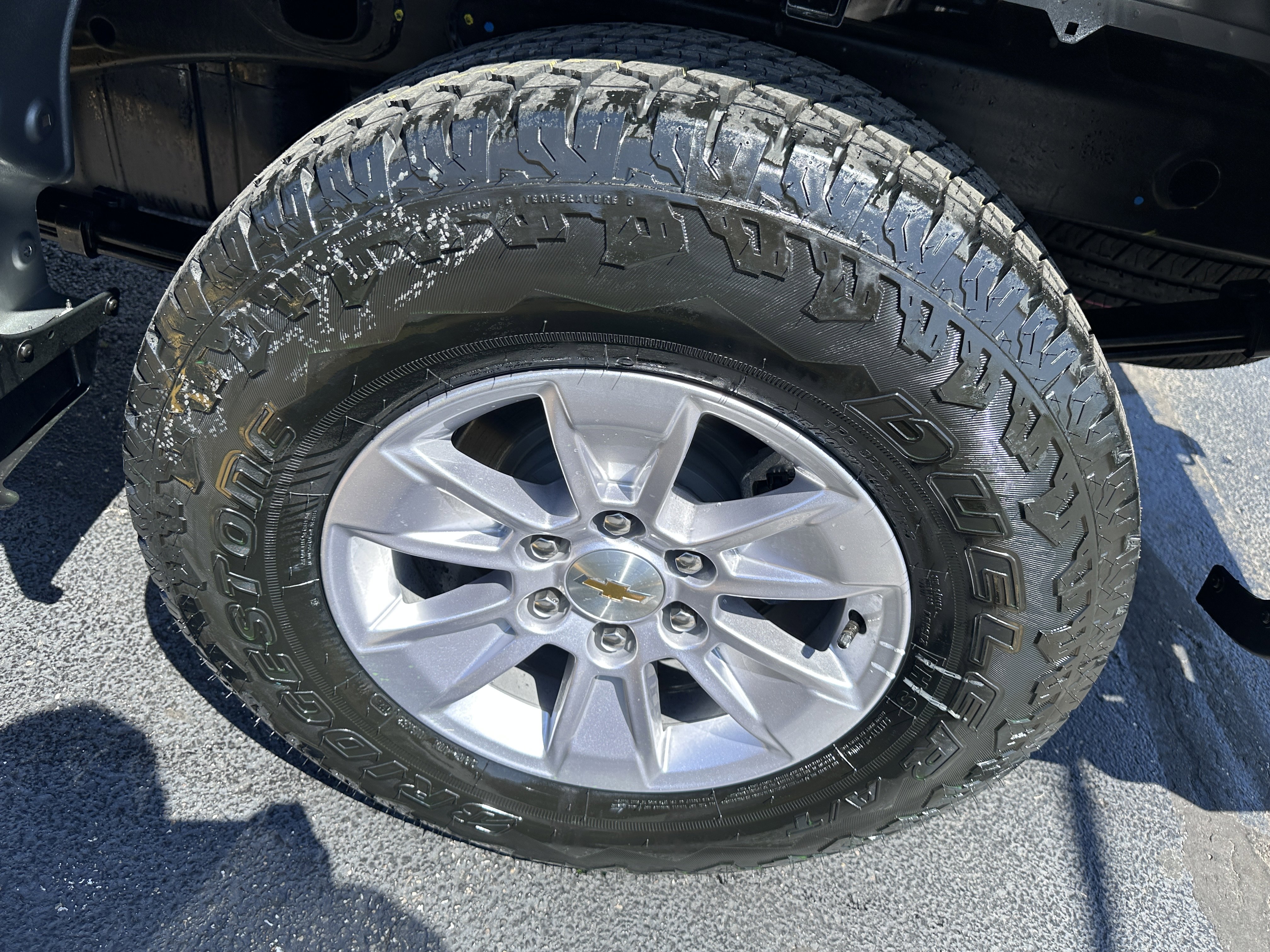 New 2025 Chevrolet Silverado 1500 W/T w/ WT Value Package image 10