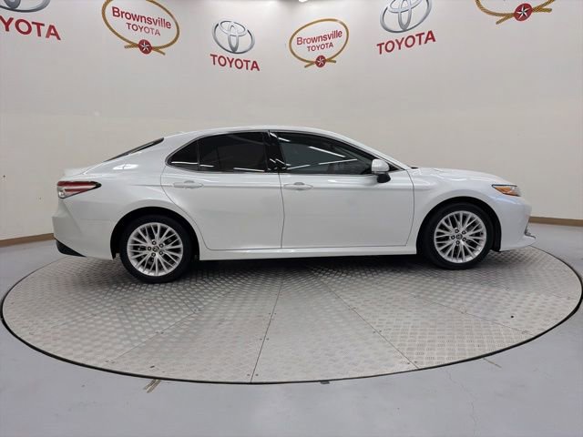 Used 2020 Toyota Camry XLE FWD image 6