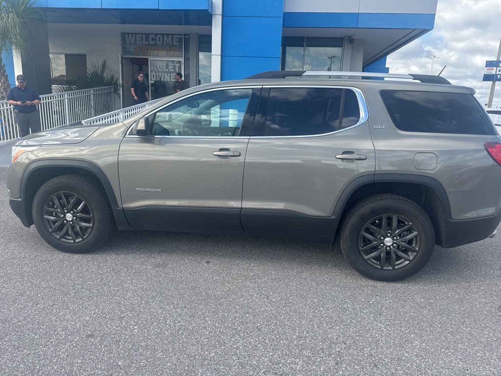 Used 2019 GMC Acadia SLT w/ LPO, Floor Liner Package image 5