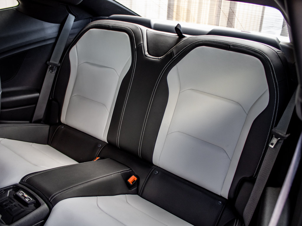 Used 2016 Chevrolet Camaro SS RWD image 22
