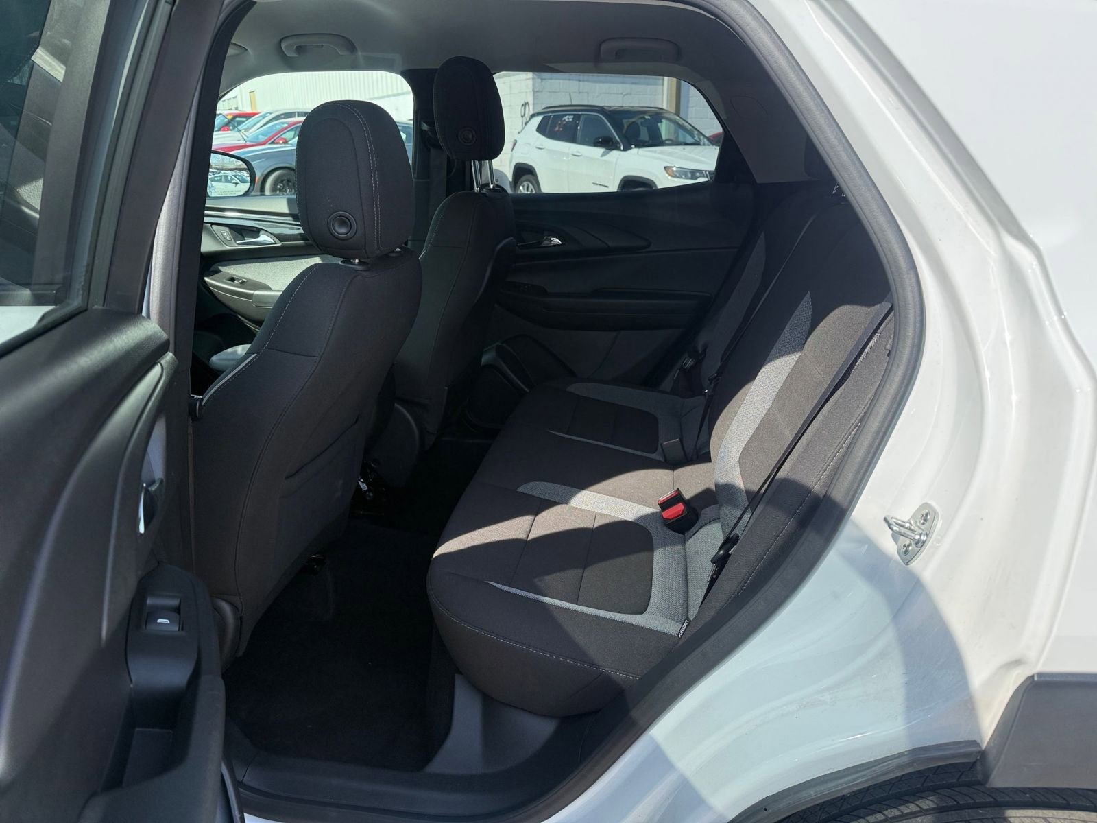 Used 2025 Chevrolet TrailBlazer LT image 23