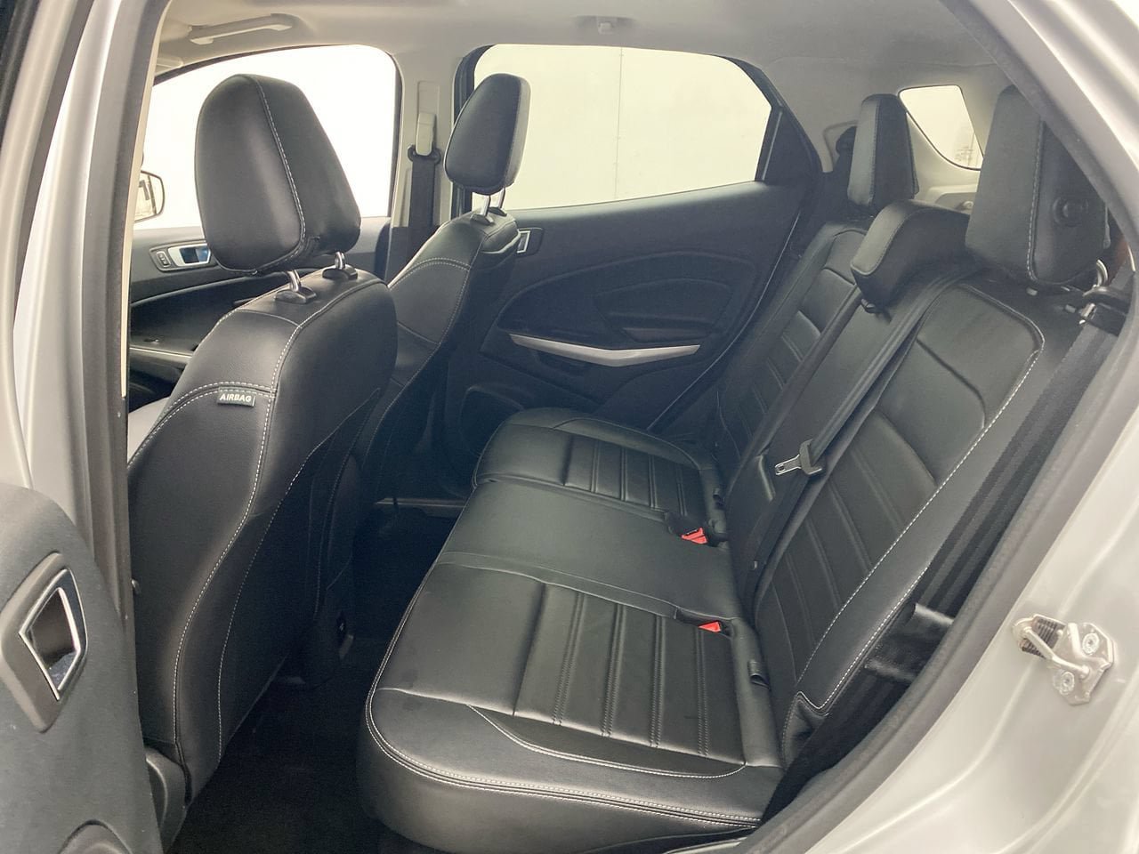 Used 2020 Ford EcoSport Titanium AWD/4WD image 24