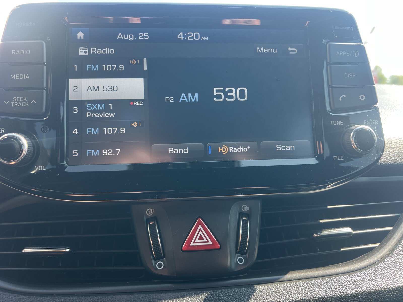 Used 2019 Hyundai Elantra GT N Line FWD image 28