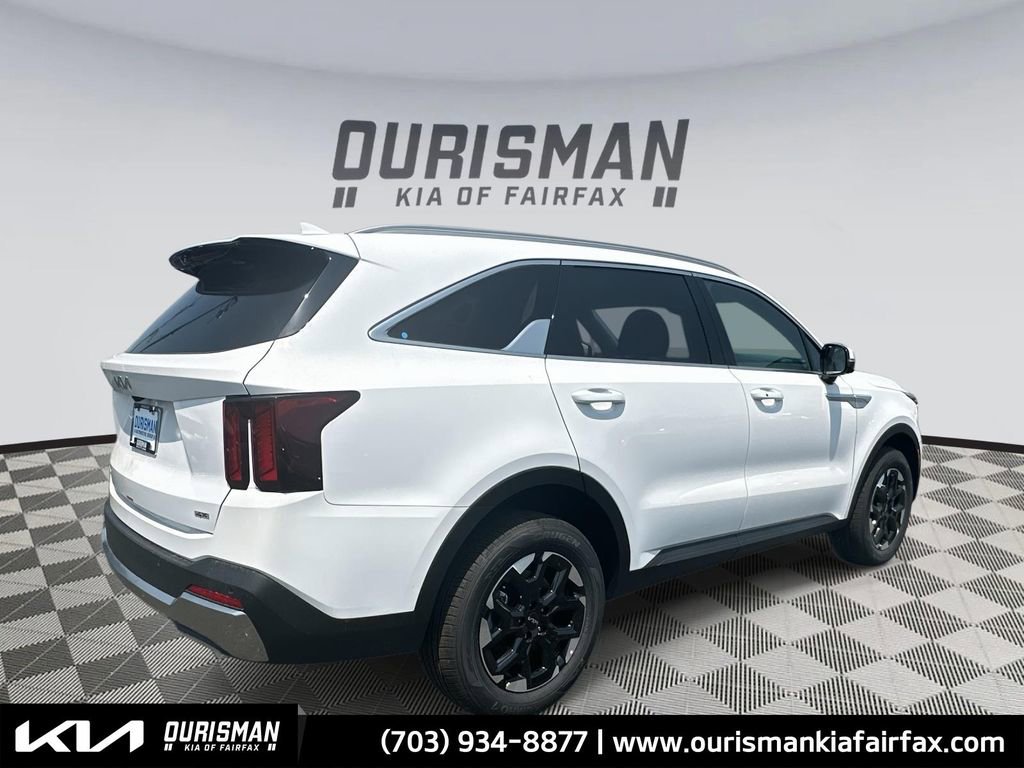 New 2025 Kia Sorento S image 5