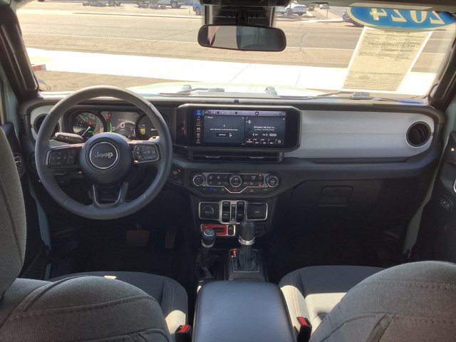 Used 2024 Jeep Wrangler Unlimited AWD/4WD image 6