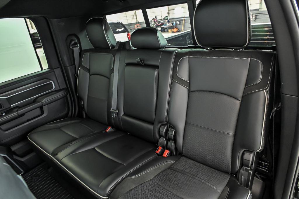 Used 2025 RAM 3500 Laramie AWD/4WD image 15
