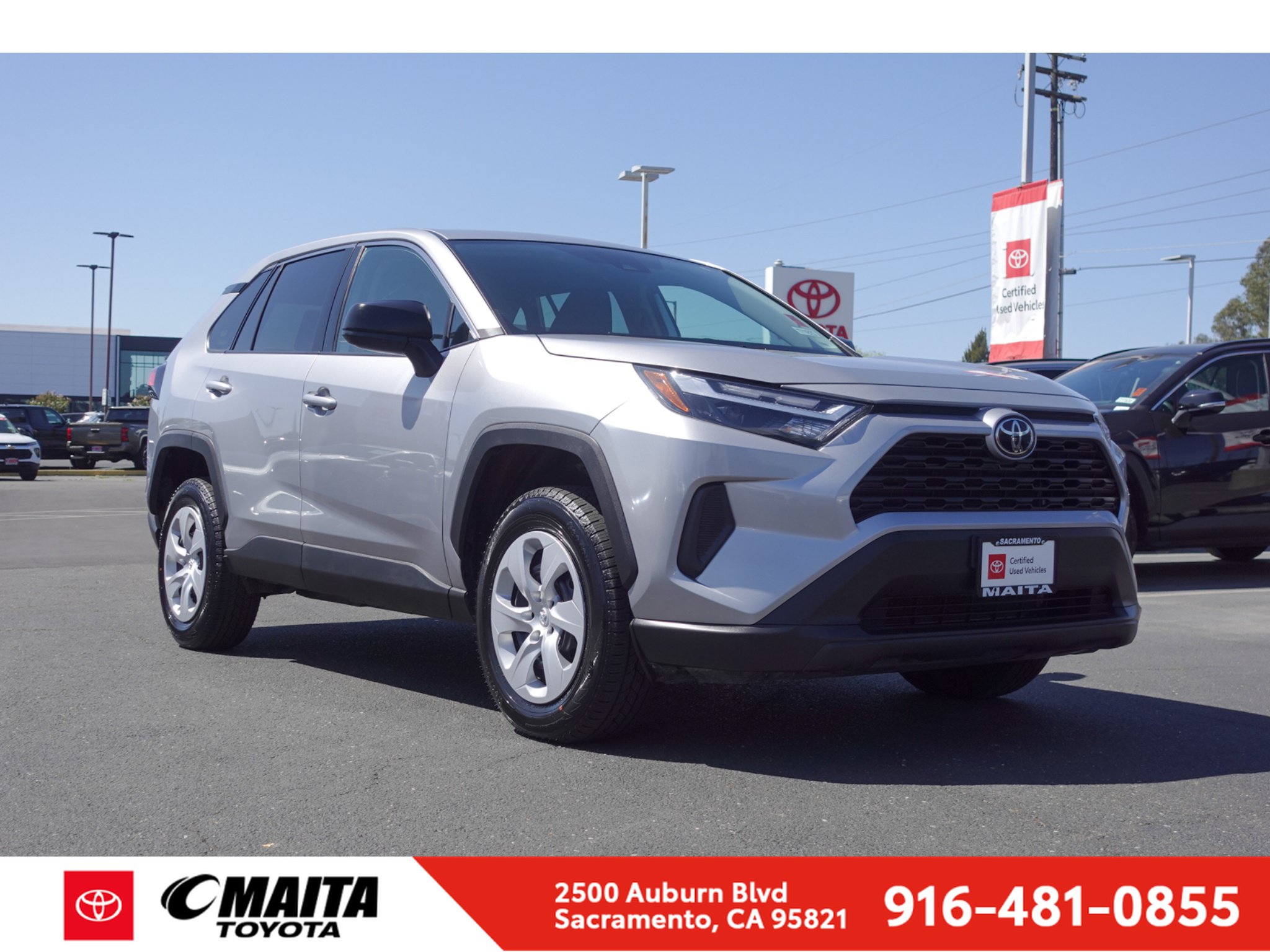 Certified 2025 Toyota RAV4 LE AWD/4WD image 1