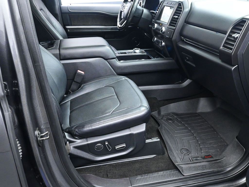 Used 2019 Ford Expedition Limited w/ Equipment Group 302A image 31