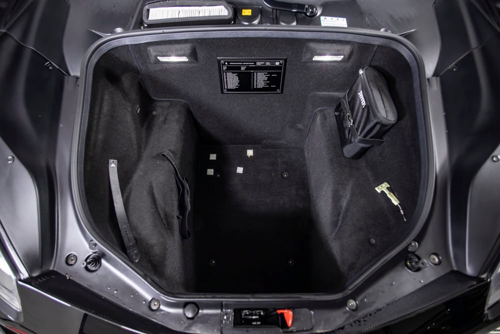 Used 2017 Ferrari 488 GTB RWD image 61