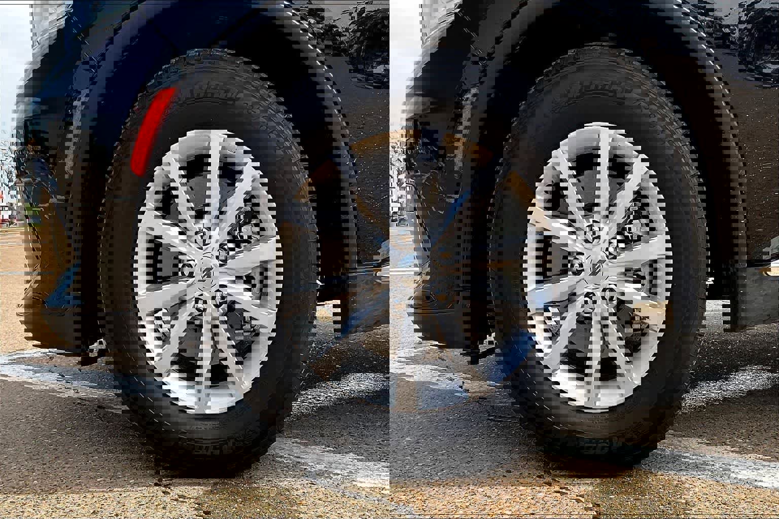 Used 2024 Dodge Durango SXT image 7