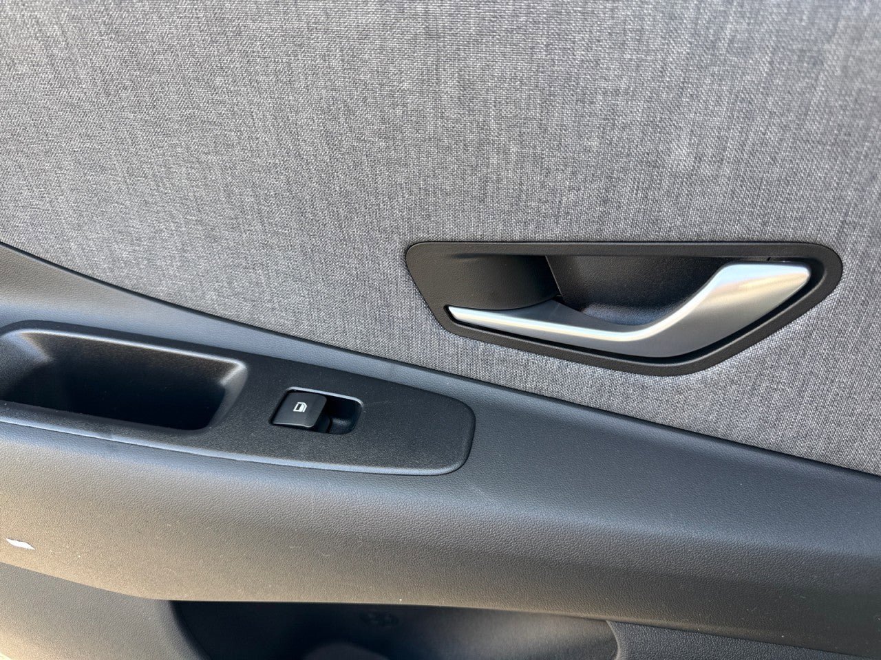 New 2026 Hyundai Elantra Limited w/ Cargo Package FWD image 20