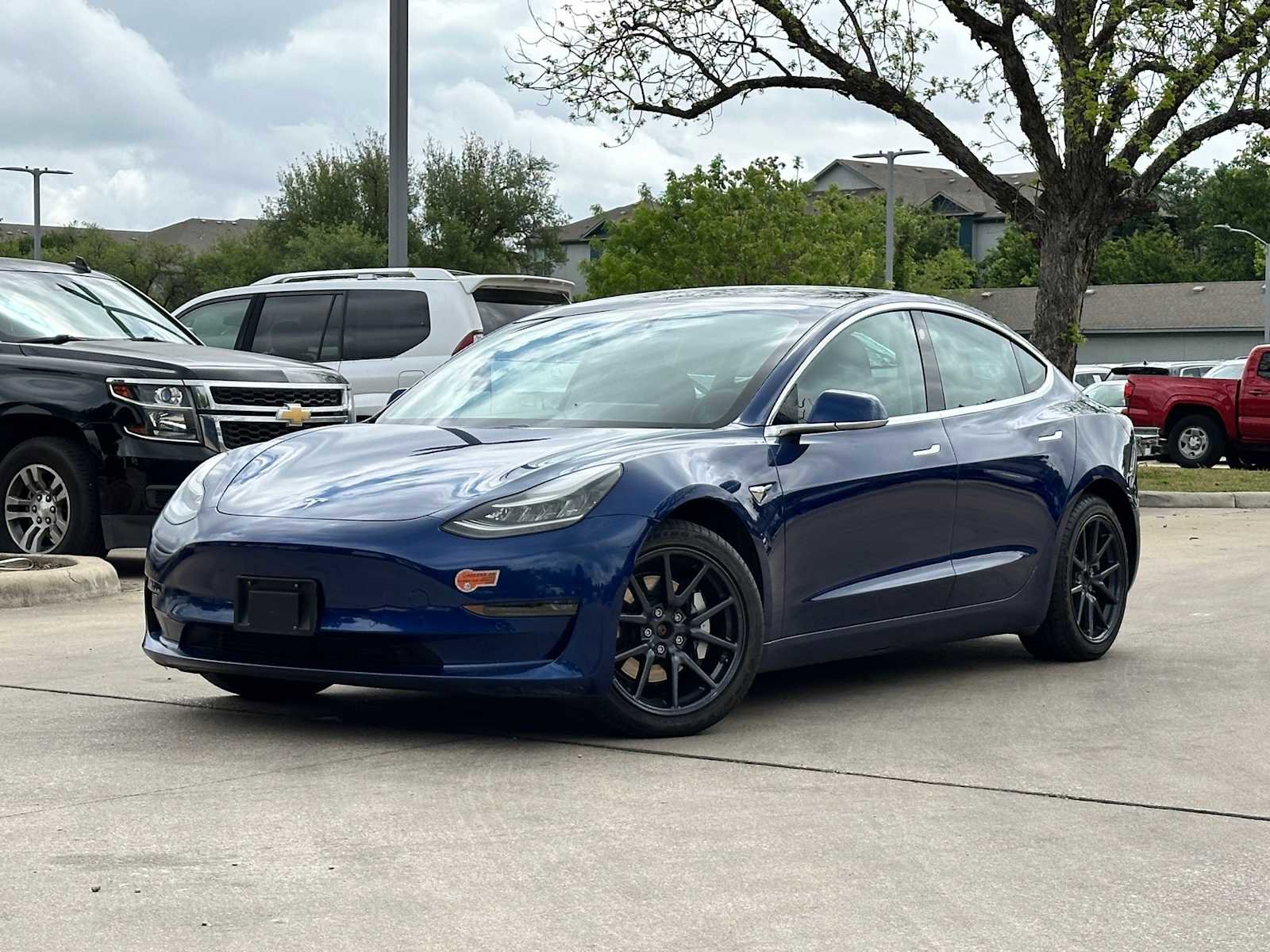 Used 2020 Tesla Model 3 Long Range image 1