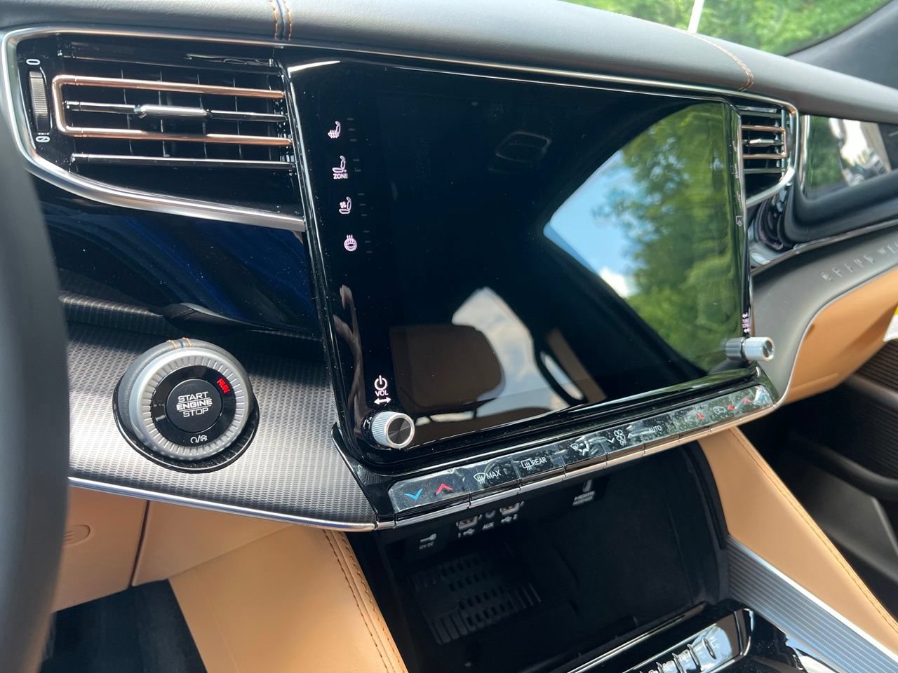 New 2026 Jeep Grand Wagoneer Summit AWD/4WD image 28