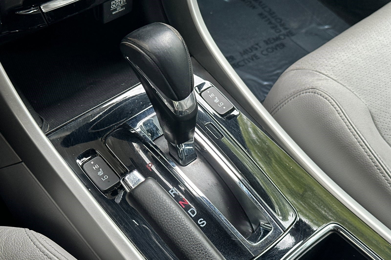 Used 2017 Honda Accord Touring image 19