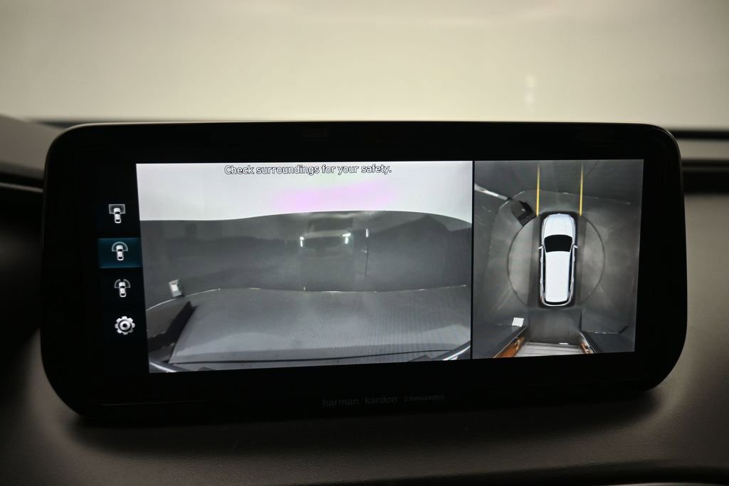 Used 2021 Hyundai Santa Fe Limited w/ Cargo Package AWD/4WD image 23