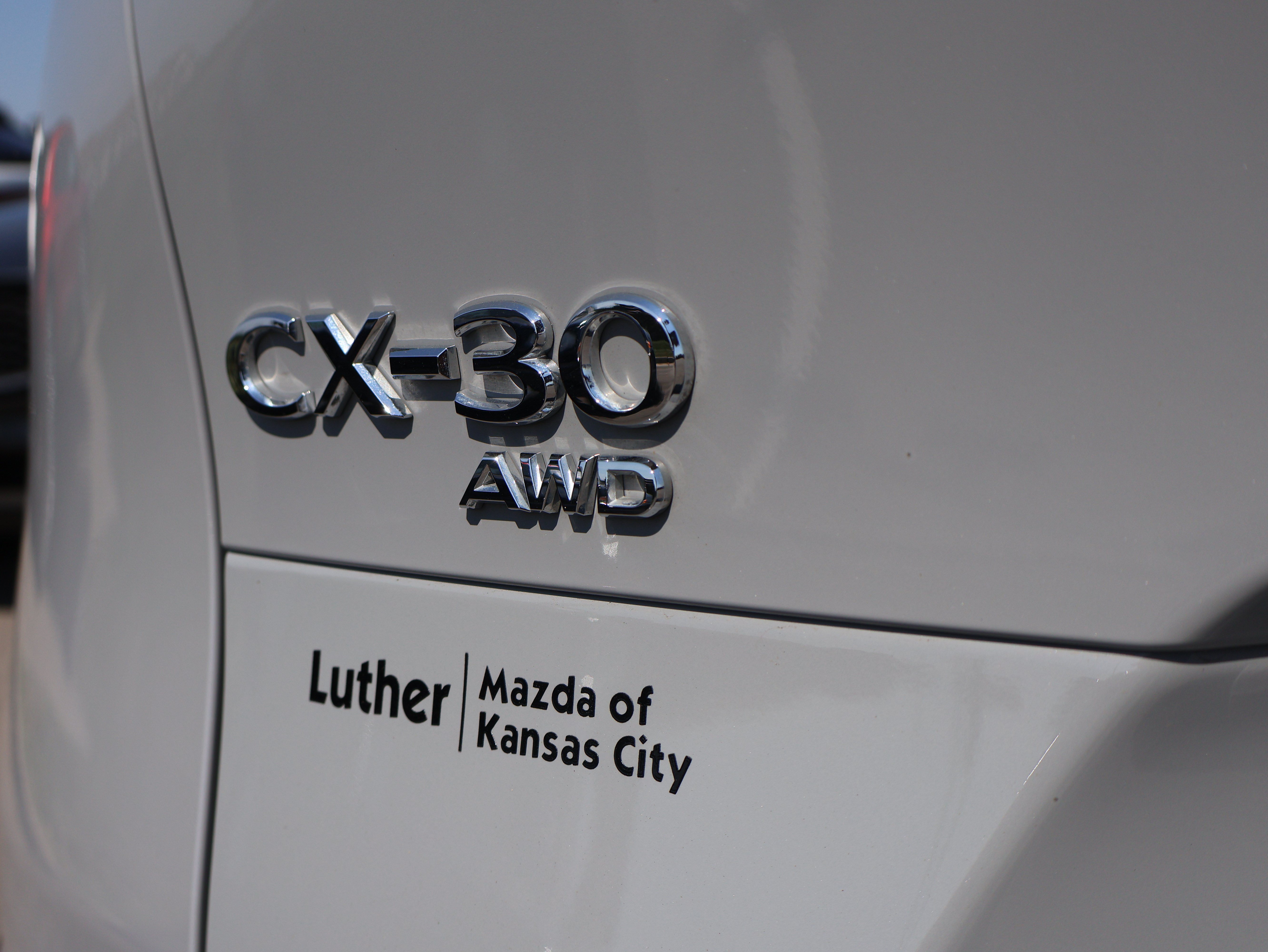 Used 2025 MAZDA CX-30 AWD 2.5 S w/ Select Sport Pkg image 12